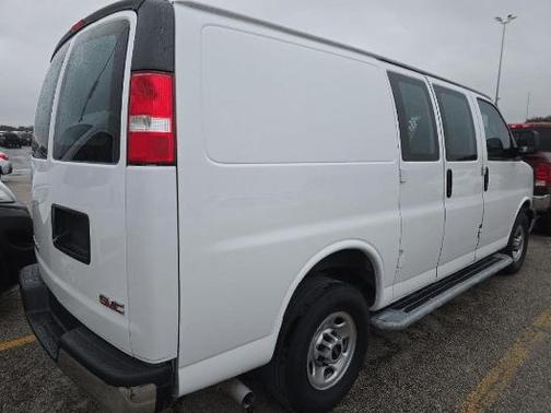 2023 GMC Savana 2500 Work Van