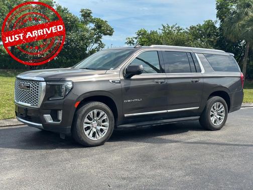 Smokey Quartz Metallic 2021 GMC Yukon XL Denali