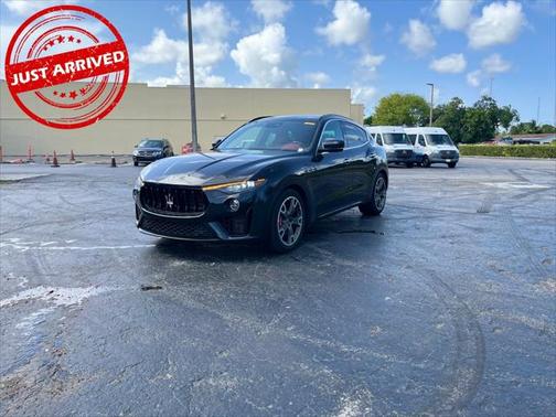 2022 Maserati Levante Modena
