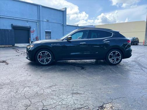 2022 Maserati Levante Modena