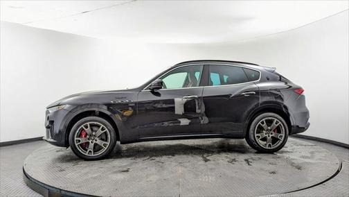 2022 Maserati Levante Modena