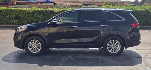 2019 Kia Sorento L