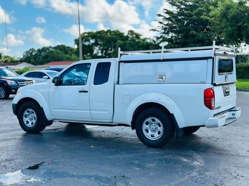 2021 Nissan Frontier S