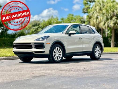 2022 Porsche Cayenne Platinum Edition