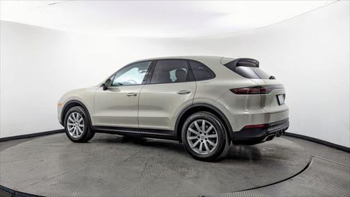 2022 Porsche Cayenne Platinum Edition