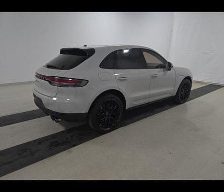 2021 Porsche Macan S
