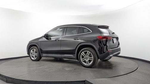 Cosmos Black Metallic 2021 Mercedes-Benz GLA 250 Base 4MATIC