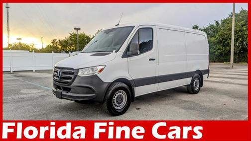 2022 Mercedes-Benz Sprinter 2500 Standard Roof