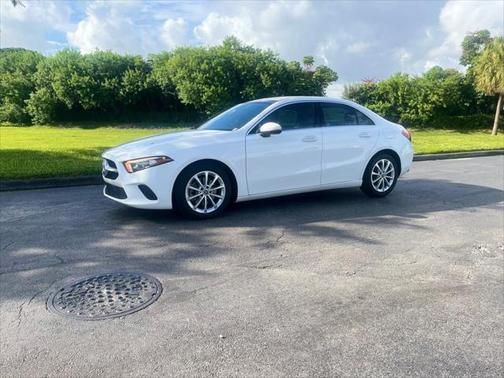 2022 Mercedes-Benz A-Class A 220