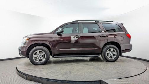 2016 Toyota Sequoia SR5