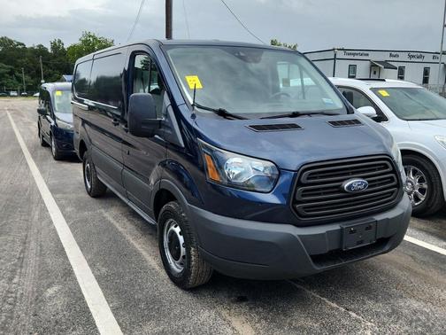 2017 Ford Transit-250 Base