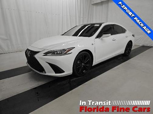 2022 Lexus ES 300h F SPORT