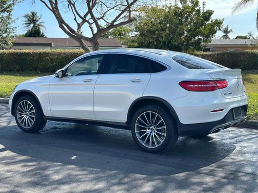 2017 Mercedes-Benz GLC 300 4MATIC Coupe
