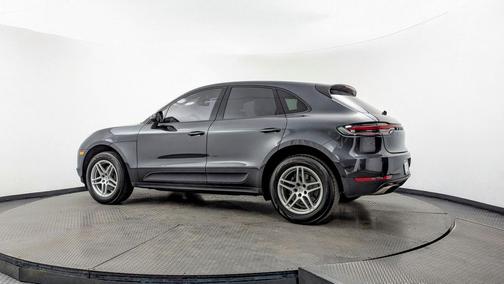 2019 Porsche Macan SUV