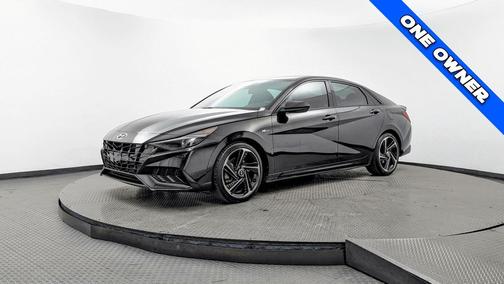 2023 Hyundai ELANTRA SE