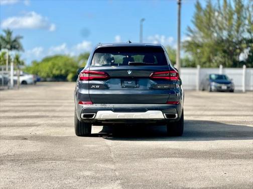 2021 BMW X5 sDrive40i