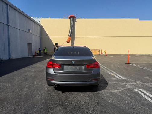 2018 BMW 320 i xDrive