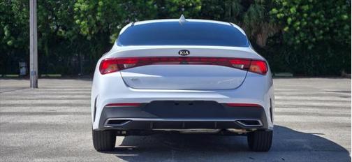 2022 Kia K5 LXS