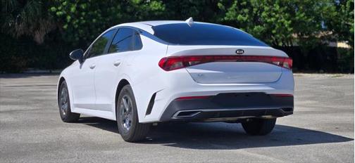 2022 Kia K5 LXS