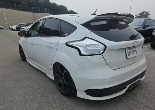 2018 Ford Focus ST Base