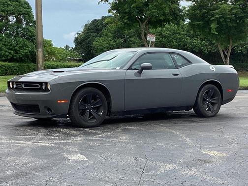 2018 Dodge Challenger SXT