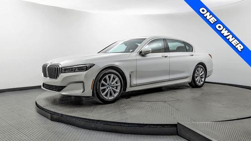 2022 BMW 740 i xDrive