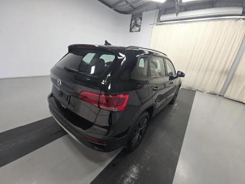2024 Volkswagen Taos S