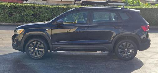 2024 Volkswagen Taos S
