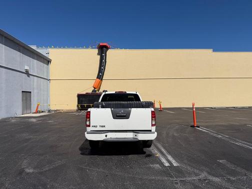 2018 Nissan Frontier S