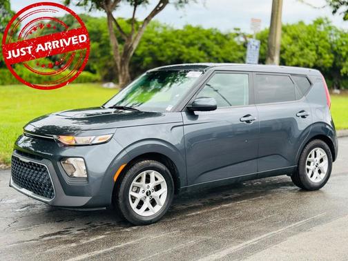 2022 Kia Soul LX