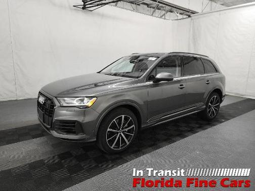 2022 Audi Q7 55 Premium Plus
