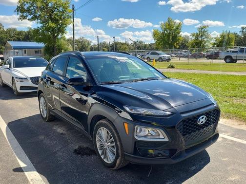 2021 Hyundai KONA SEL