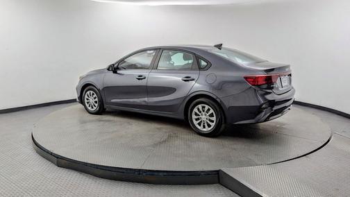 Gravity Gray 2023 Kia Forte LX