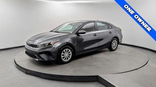 Gravity Gray 2023 Kia Forte LX