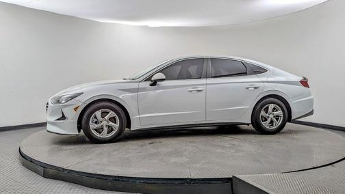 2020 Hyundai SONATA SE