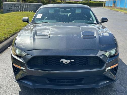 2020 Ford Mustang EcoBoost Premium