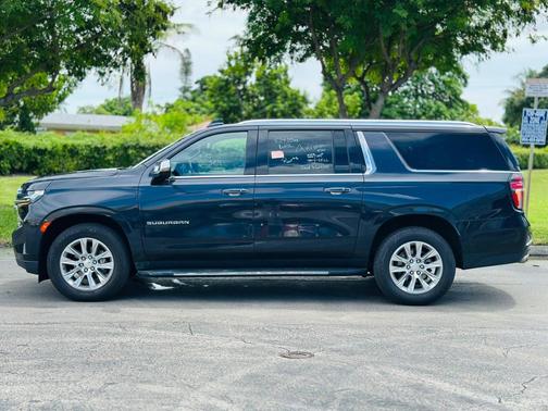 2023 Chevrolet Suburban Premier