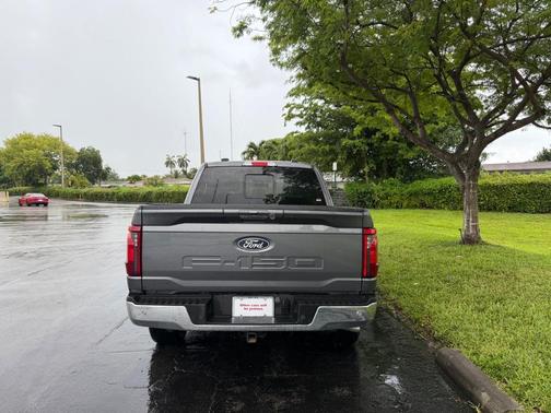 CARBONIZED GRAY METALLIC 2024 Ford F-150 XLT