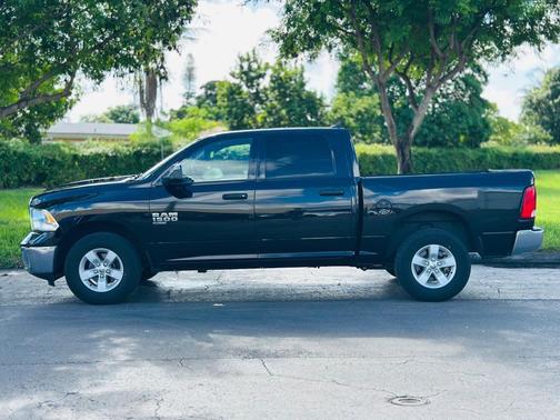 2023 RAM 1500 Classic SLT