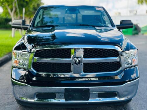 2023 RAM 1500 Classic SLT