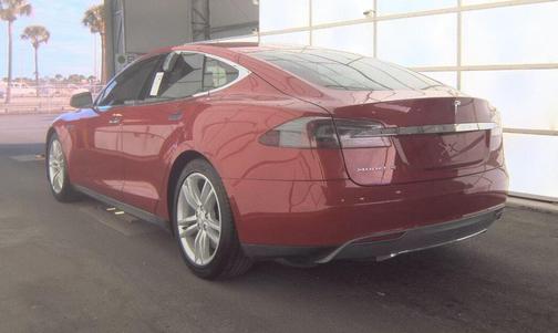 2013 Tesla Model S Performance