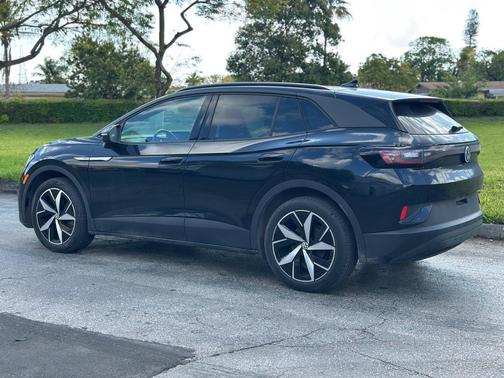 Black 2023 Volkswagen ID.4 PRO S