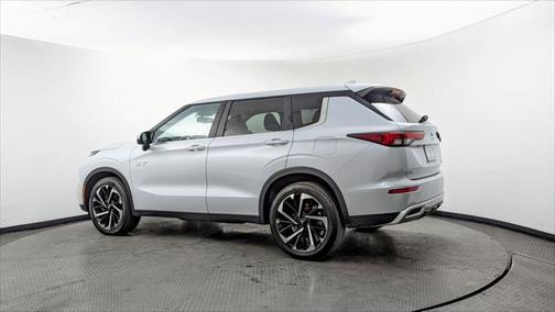 2023 Mitsubishi Outlander PHEV SE S-AWC
