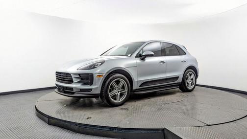 2019 Porsche Macan SUV