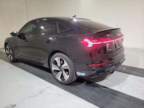 2021 Audi e-tron Sportback Prestige