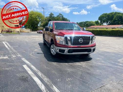 2018 Nissan Titan SV