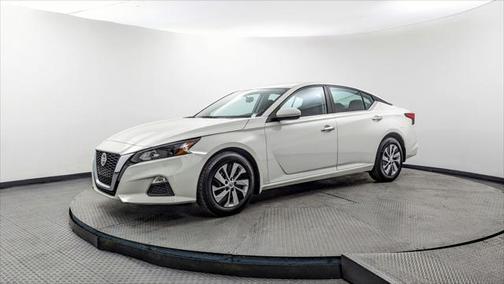 2022 Nissan Altima S FWD