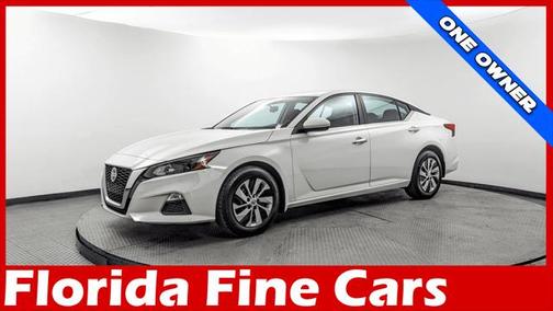 2022 Nissan Altima S FWD