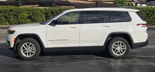 2023 Jeep Grand Cherokee L Laredo