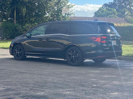 2023 Honda Odyssey Sport